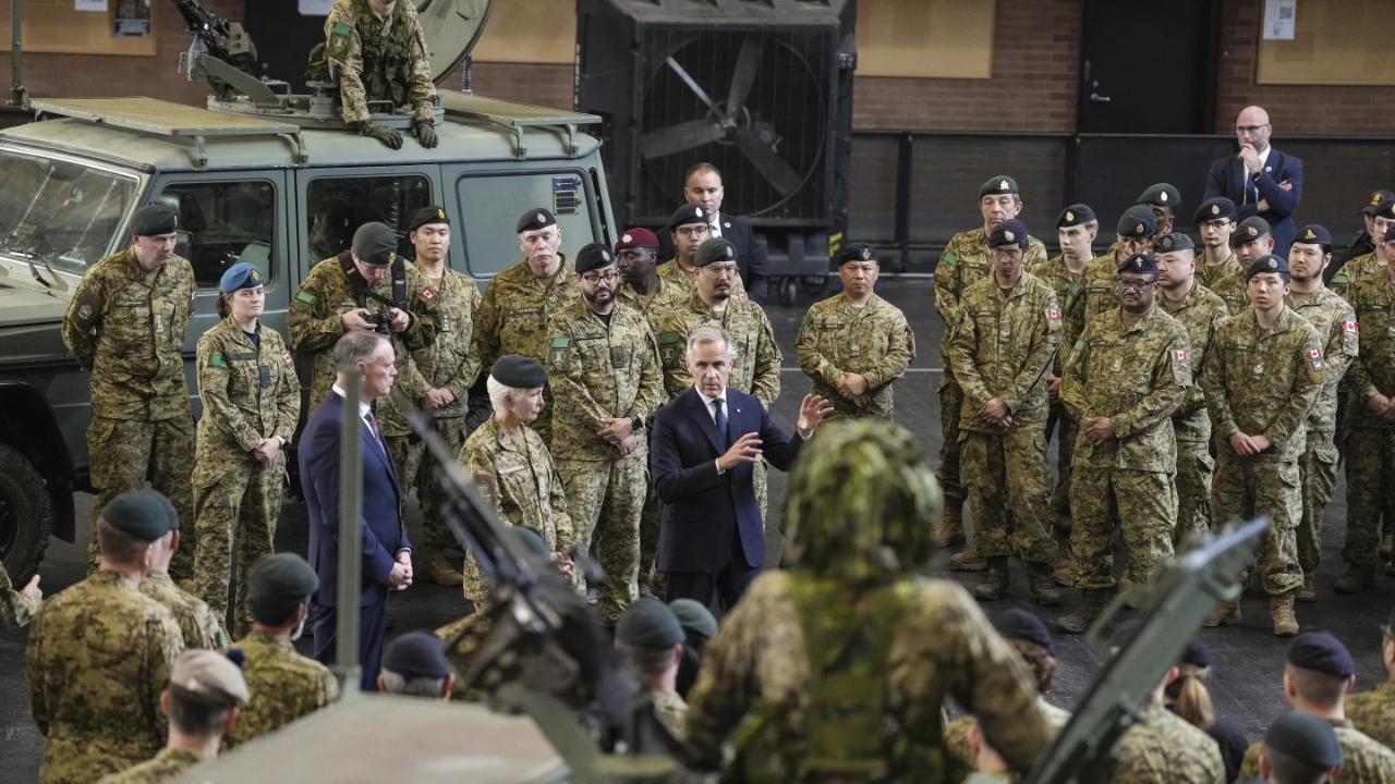 Expert urges stronger screening to remove extremists from military