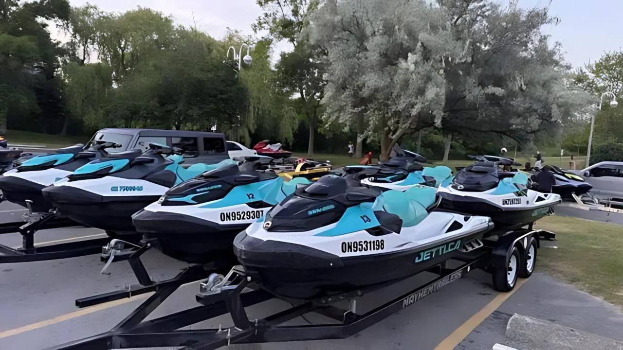 Toronto Bans Jet Ski Rentals at Woodbine Beach
