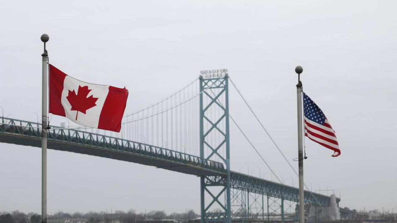 Canadian Exporters Struggle as U.S. Tariff Chaos Grows