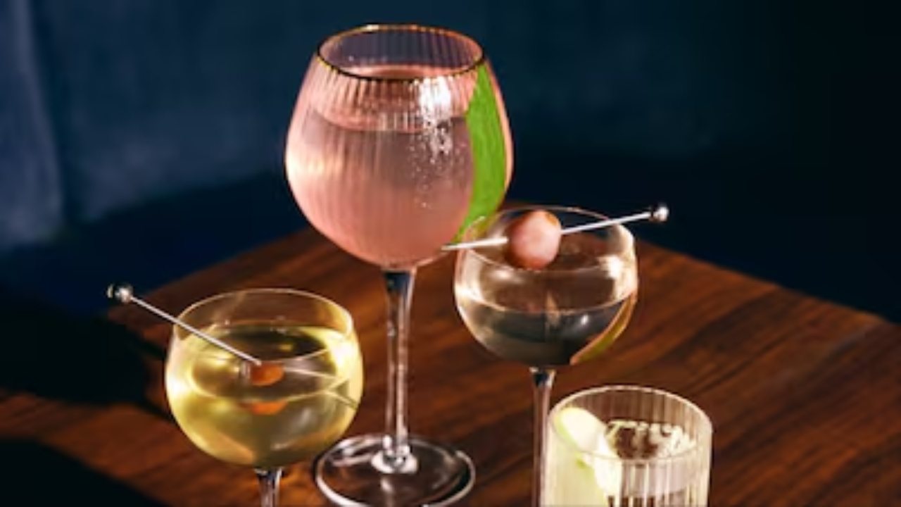 Fancy Drinks and Fashion Mix for Fun Nights