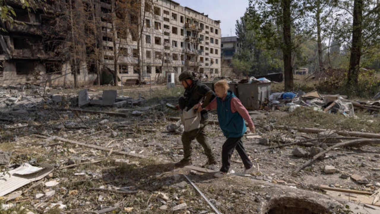 Russian Missile Strike Kills 5 Civilians in Ukraine’s Kostiantynivka