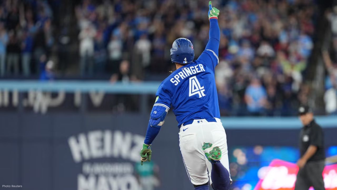 Mariners Stun Blue Jays 3-1 to Take Control …