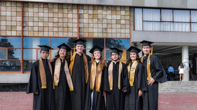 Indian Students in Canada: Scholarships, Jobs & Lifestyle Guid