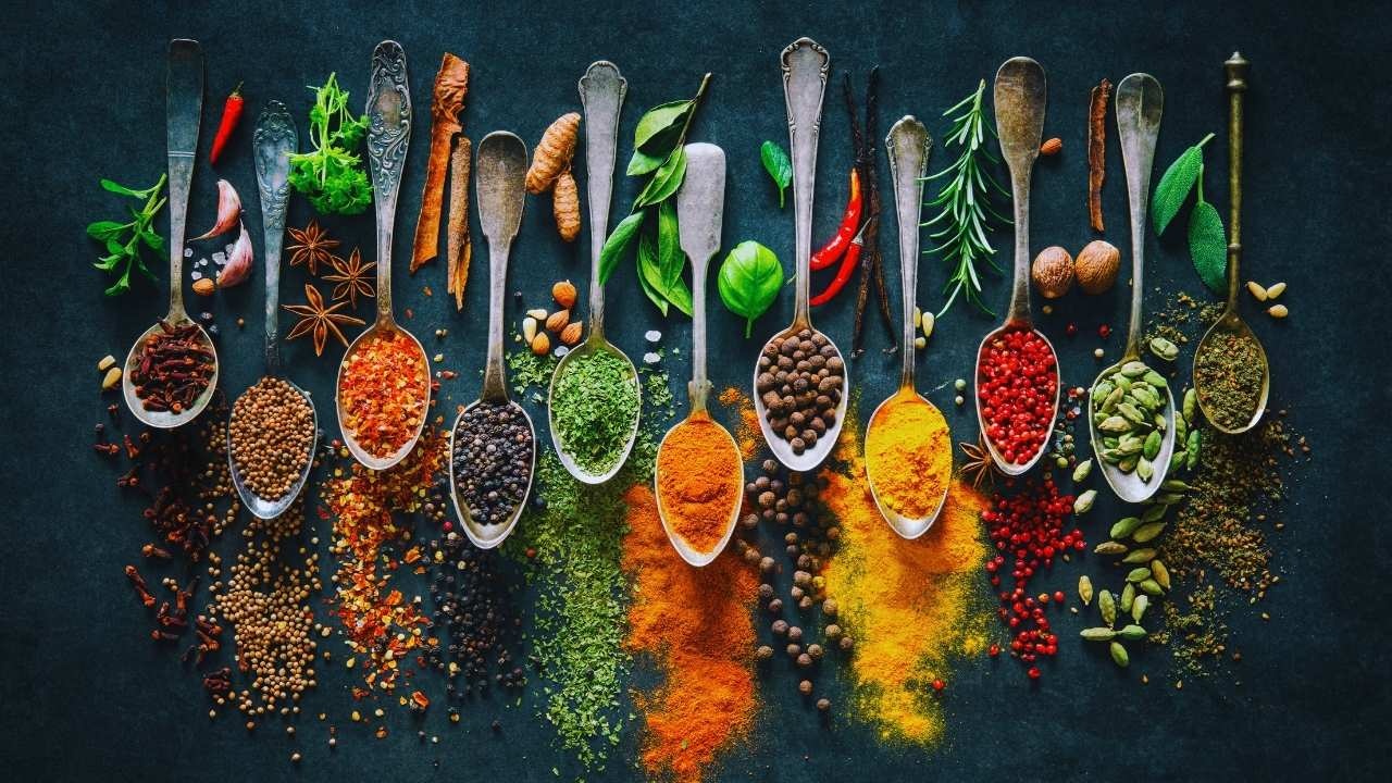 Aromatic Revival: Ancient Herbs and Spices Find New Life in Everyday Living