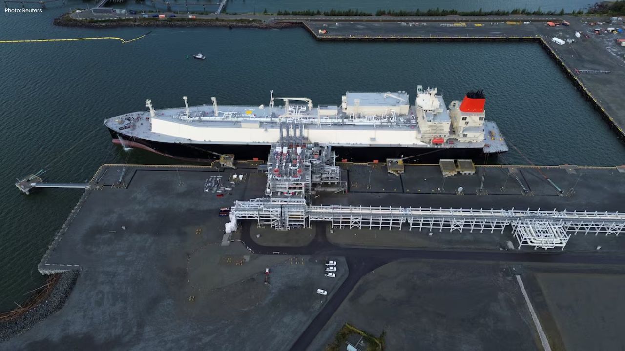 B.C. Premier First Nations urge Ottawa to keep oil tanker ban