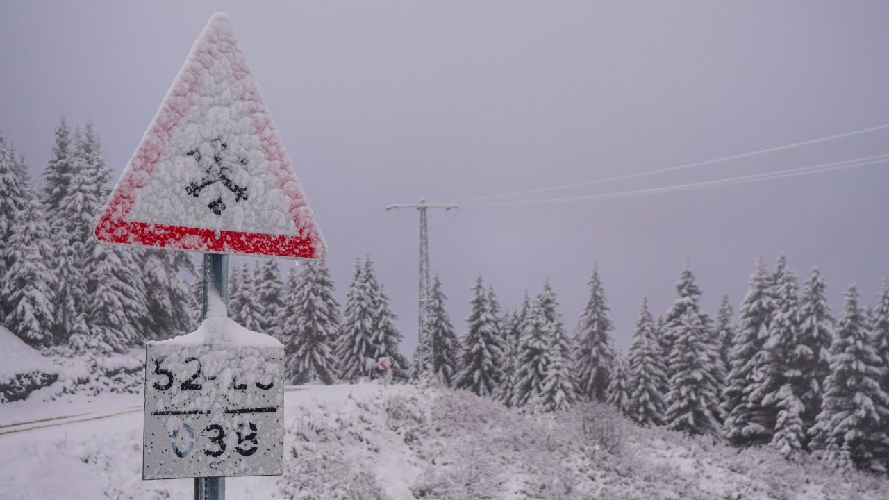 Ottawa Weather Snow Warning Sunday Winter Chill