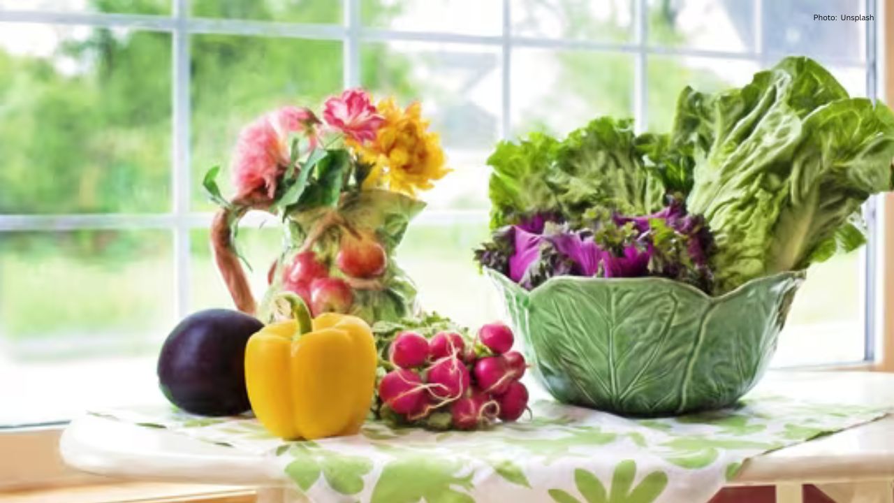 A California Doctor’s Gentle Food Guide to Soothe an Unhappy Gut