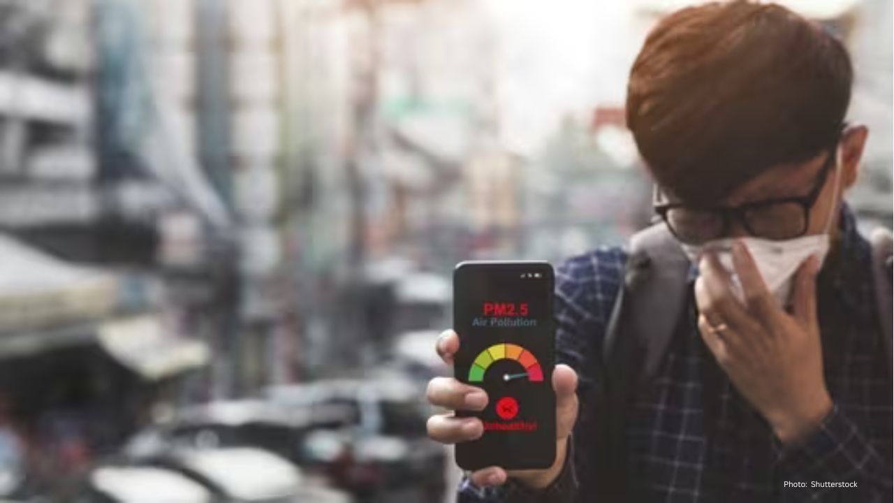 Gurugram Doctor Introduces 20-20-20 Breathing Method for Lung Protection