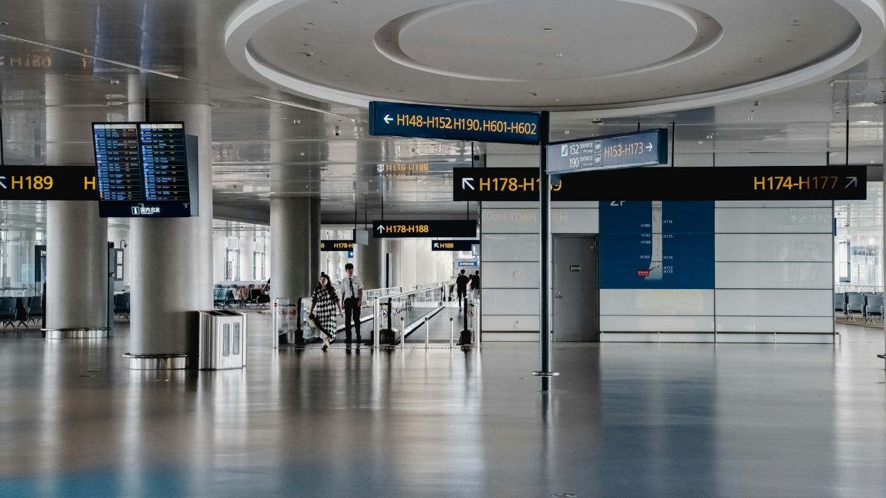 Delhi Airport Gradually Recovers from ATC Technical Issues