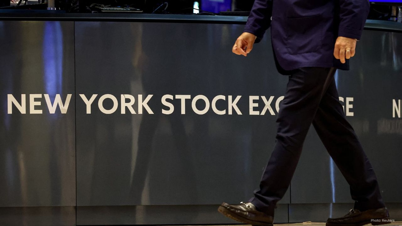 Grayscale Reports 20% Revenue Decline Ahead of NYSE IPO