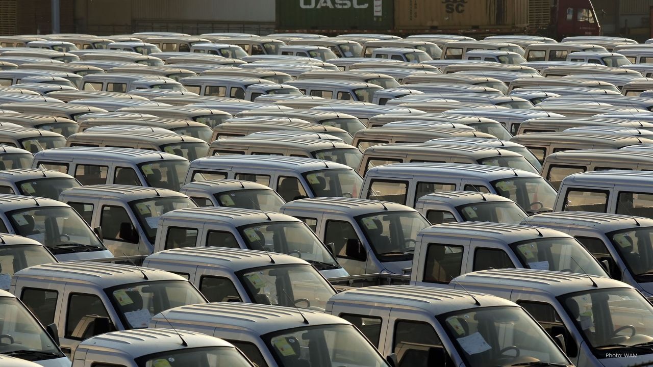 China's Vehicle Exports Surge in 2025 as NEVs Experience Massive Growth