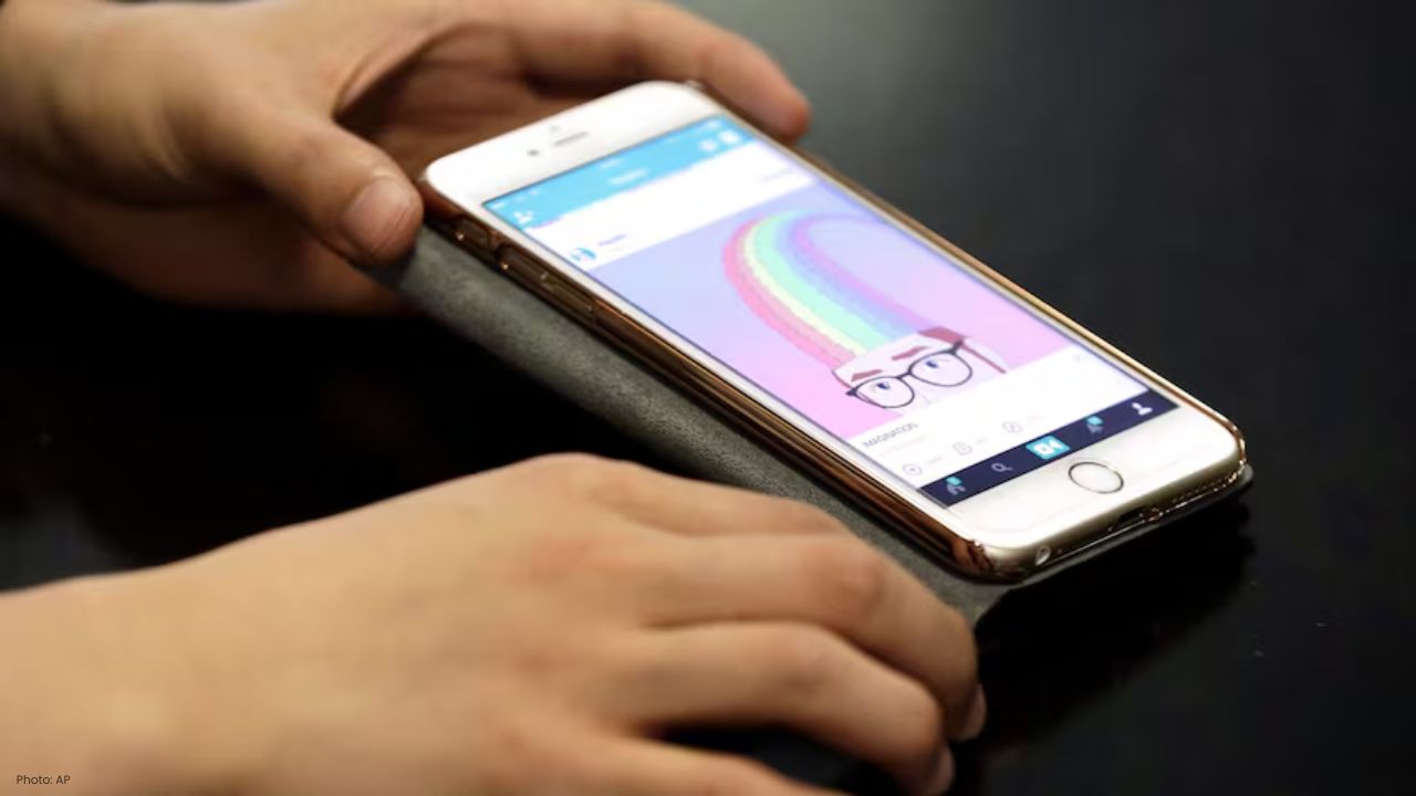 Vine is Back as Divine: Short Videos, No AI, Pure Human Creativity