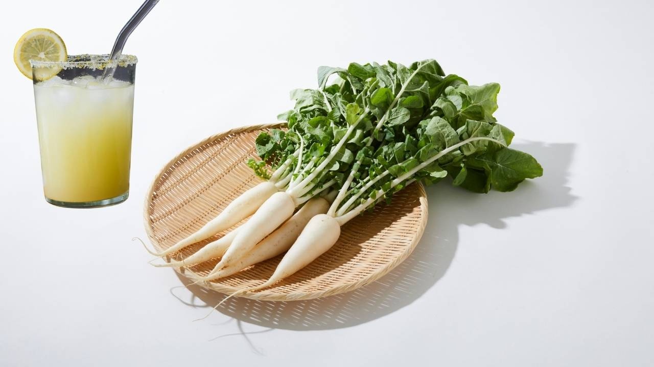 Enjoy the Winter Wellness: Discover the Perks of Radish Juice