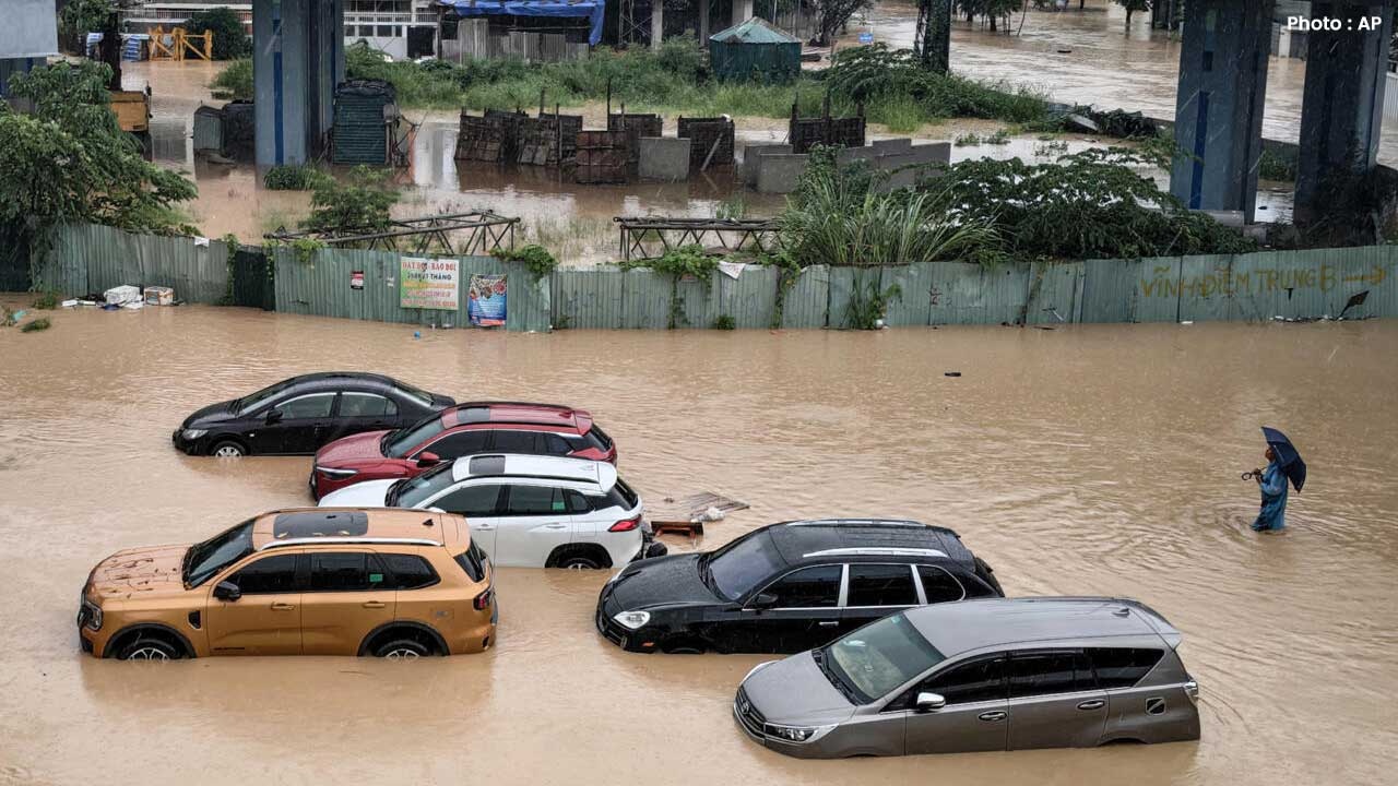 Tragic Floods in Vietnam Claim 41 Lives as Evacuations Continue