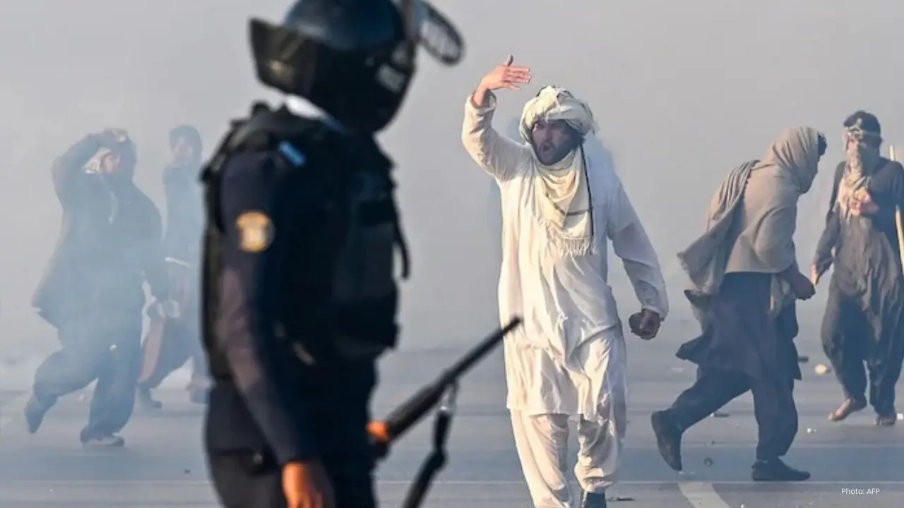 Pakistan's Corruption Crisis Impedes Economic Progress, Says IMF