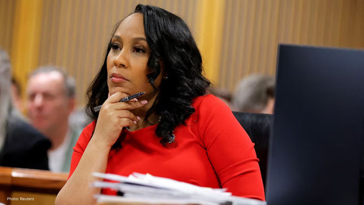 Trump's 2020 Election Charges Dropped by Georgia: A Game-Changer