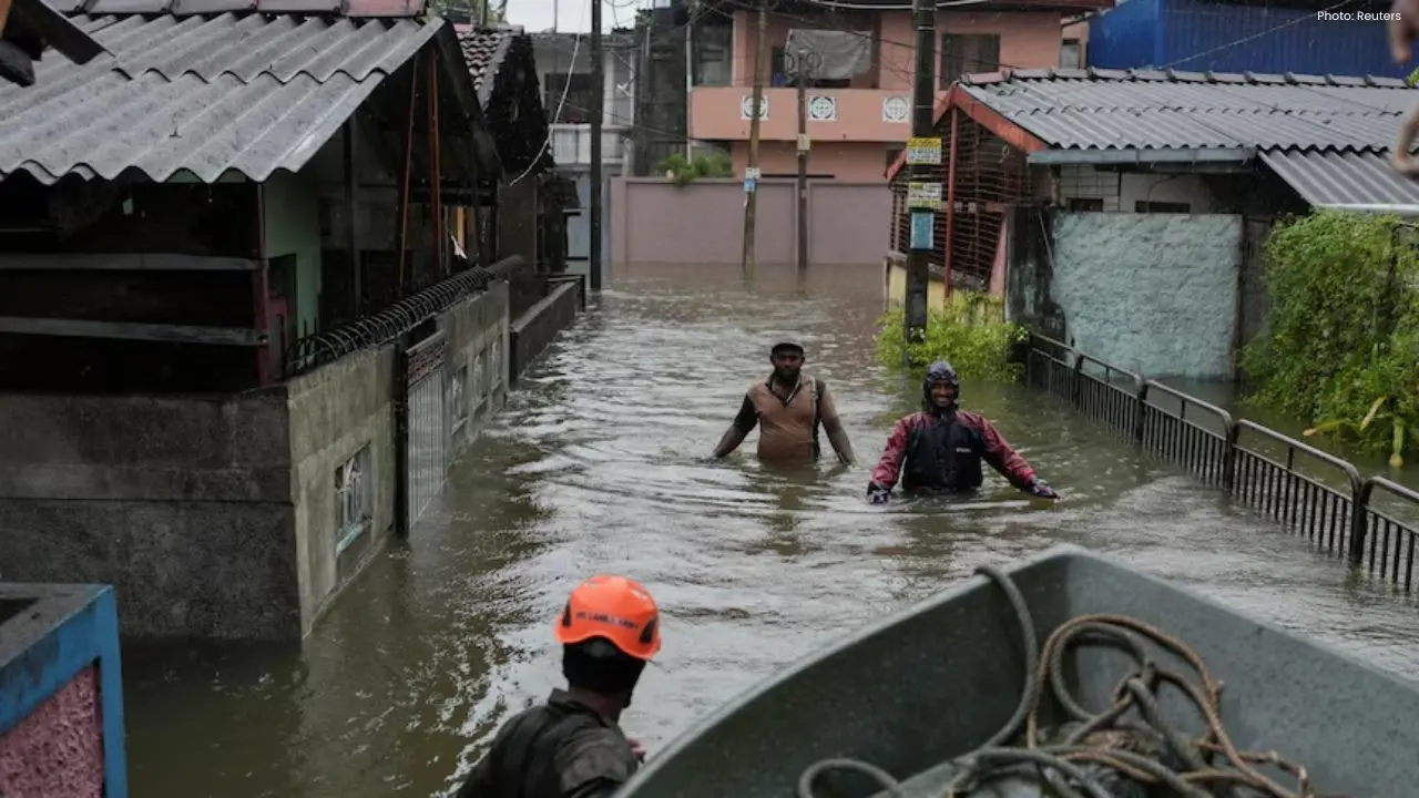 Tragedy Strikes Sri Lanka as Cyclone Ditwah Causes Severe Flooding