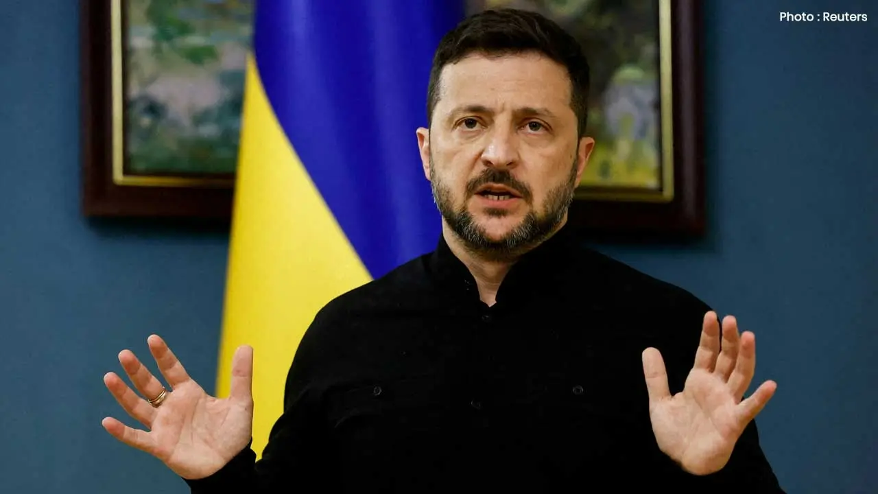 Zelensky Dismisses Key Ally Yermak Amid Corruption Scandal