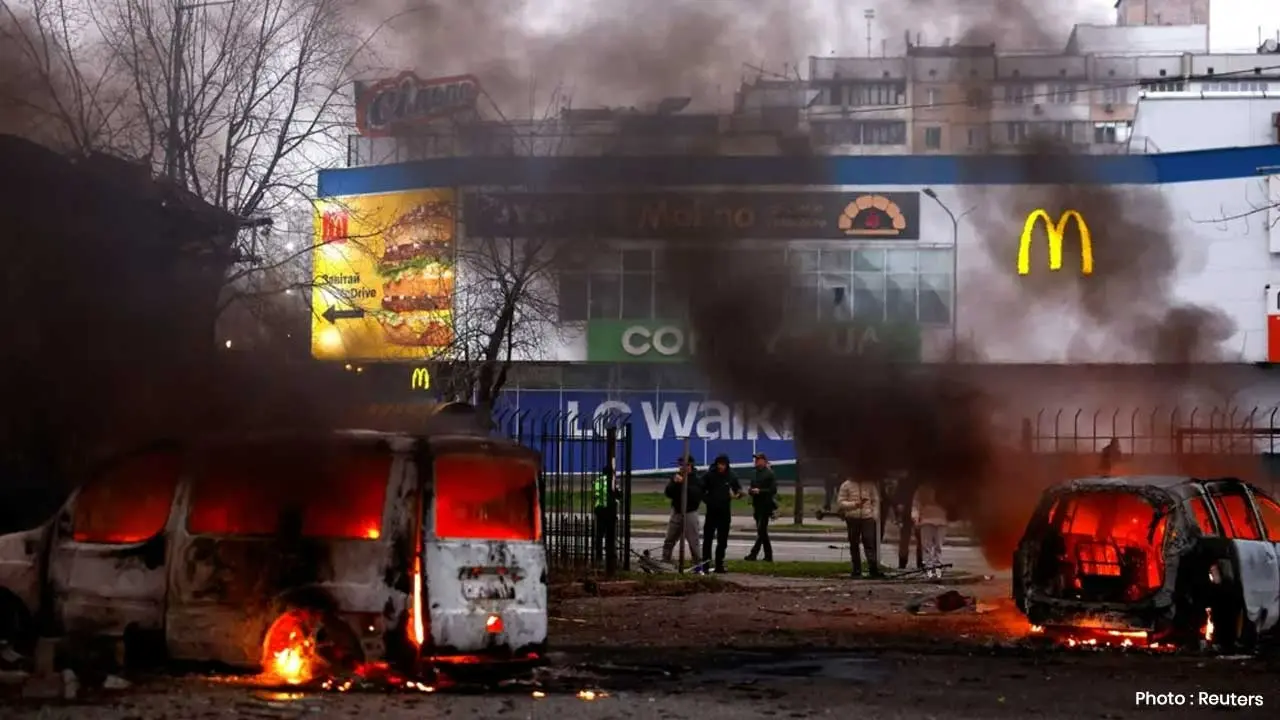 Kyiv Plunged into Darkness as Russian Strikes Leave 600,000 Powerless