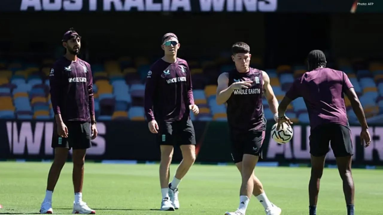 England Deliberates Spinner Selection Ahead of Second Pink-Ball Test