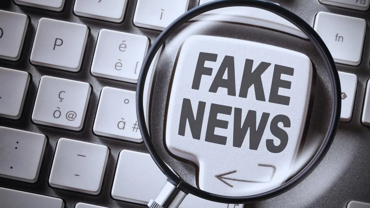 How to Spot Fake News and Media Bias in a Chaotic Global News Cycle