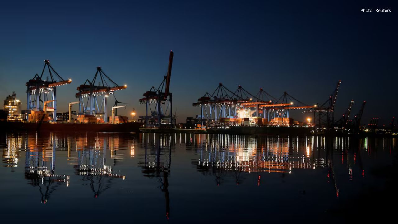 German Exports Defy Expectations This October Amidst Strong EU Trade