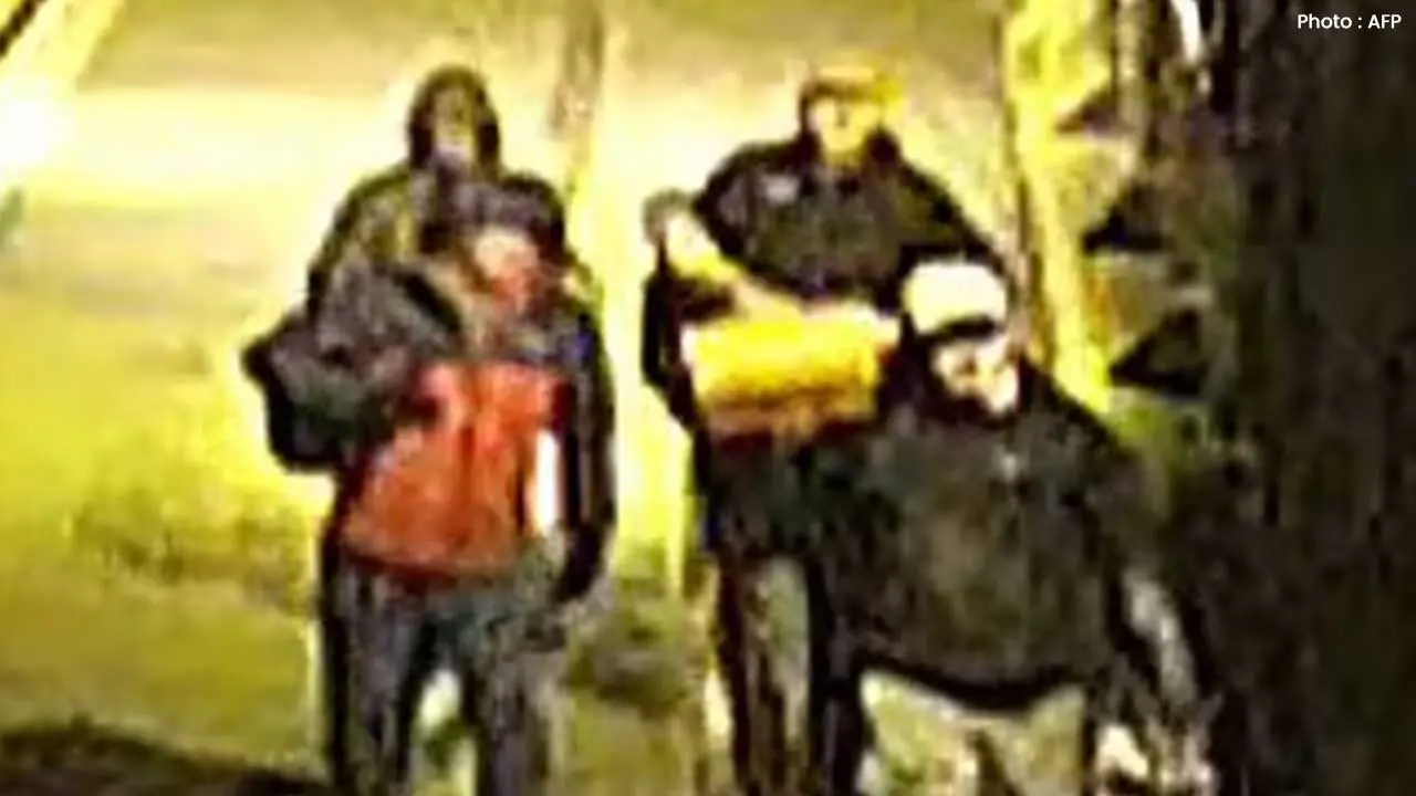 Burglary Hits UK Museum: 600 Artefacts Including Rare Indian Items Vanished