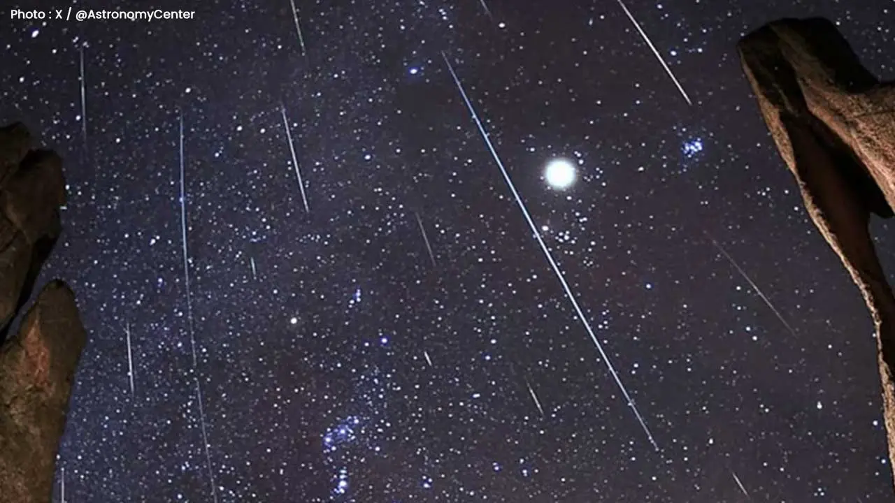 Geminid Meteor Shower Dazzles This Weekend with 120 Shooting Stars