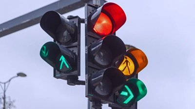 Fredericton Plans Red-Light Cameras to Boost Road Safety