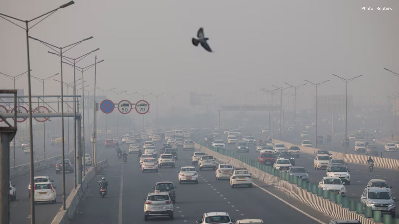 Delhi Implements Vehicle Bans and Office Limits Amid Pollution Crisis