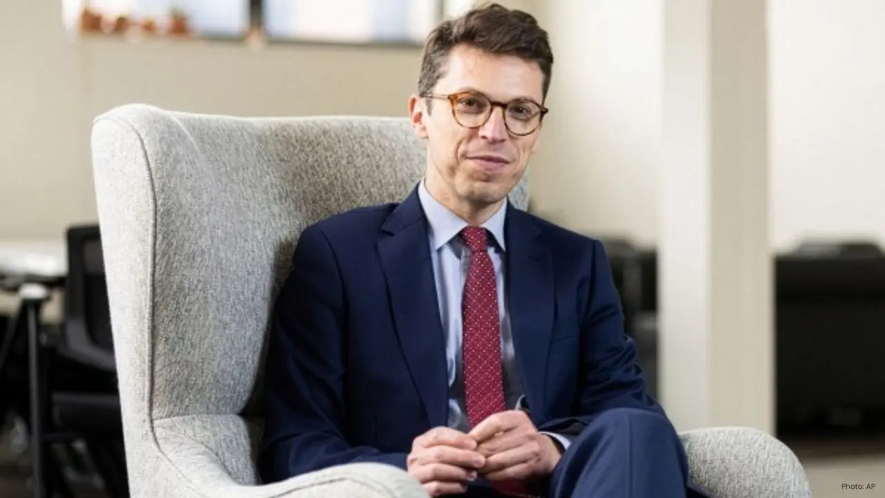 MIT Director of Fusion Science Fatally Shot at Home