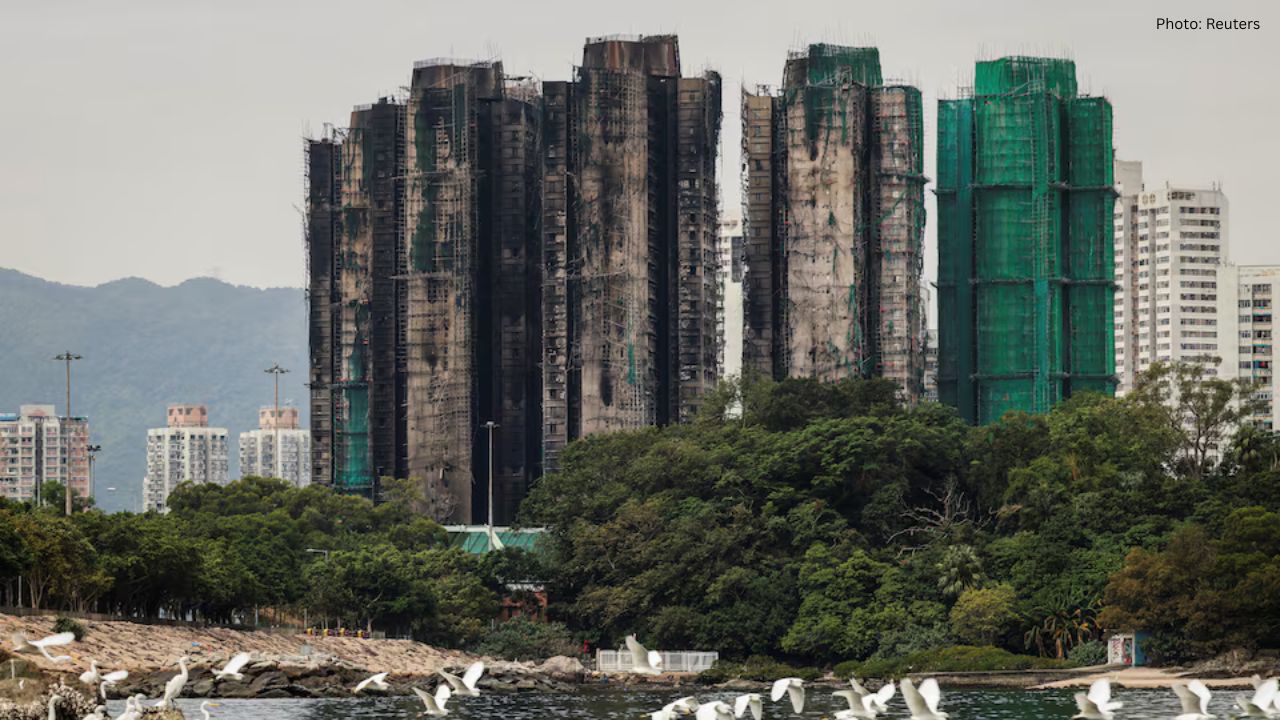 Hong Kong Launches Major Corruption Crackdown, Arresting 21 Over Renovation Scams