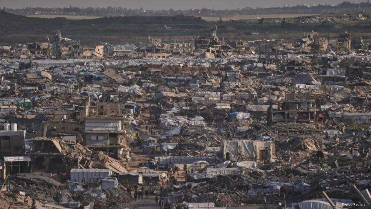 As Trump’s Gaza Ceasefire Plan Advances, Unanswered Questions Loom