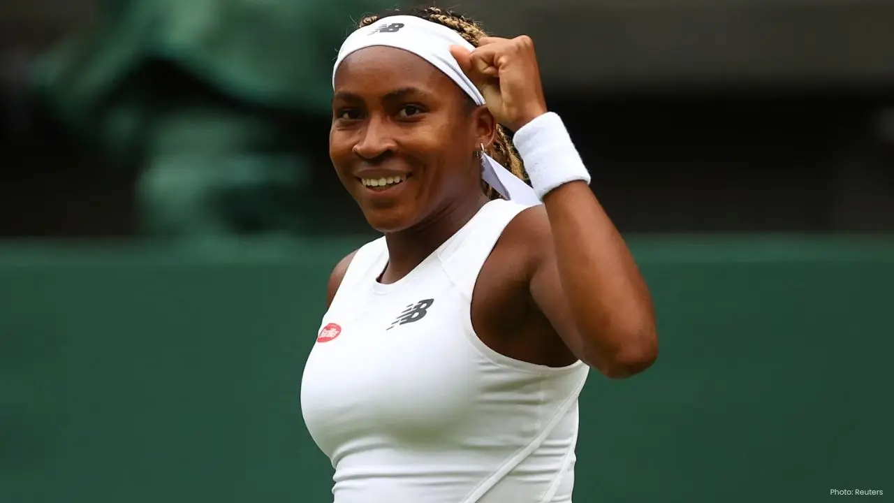 Coco Gauff Advances to Second Round in Australian Open 2026
