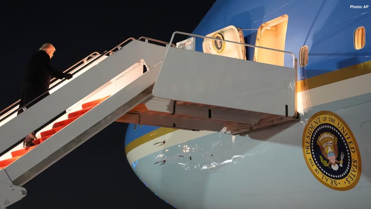 Air Force One Returns to Washington After Minor Electrical Problem