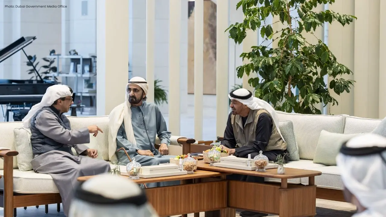 Sheikh Mohamed and Sheikh Mohammed Discuss UAE's Future Vision