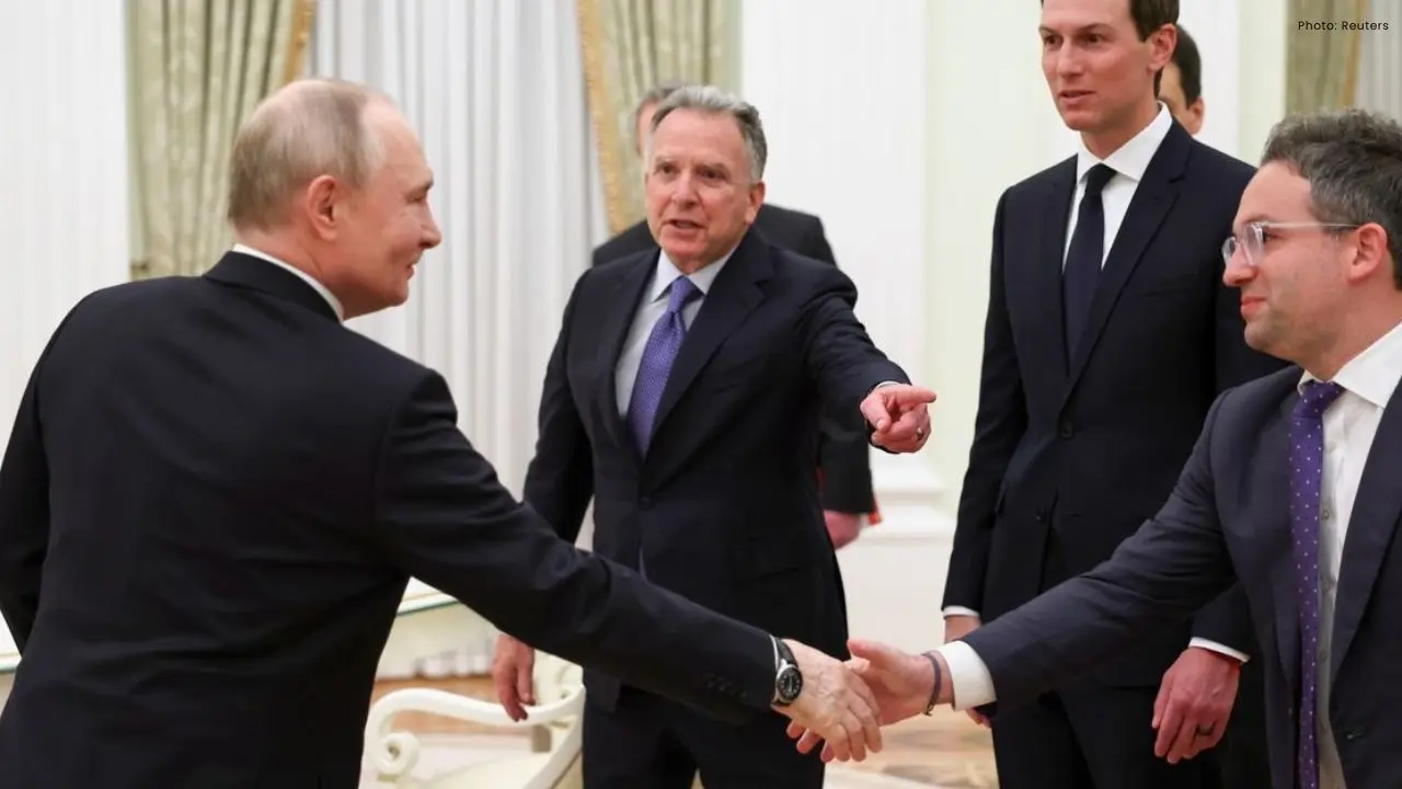 Putin Engages with Trump’s Representatives Amid Ongoing Ukraine Peace Efforts