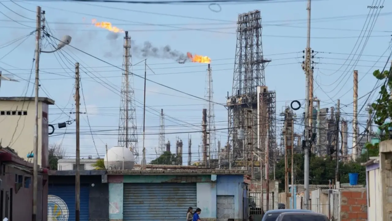 Venezuelan Assembly Discusses Major Reforms for Oil Industry