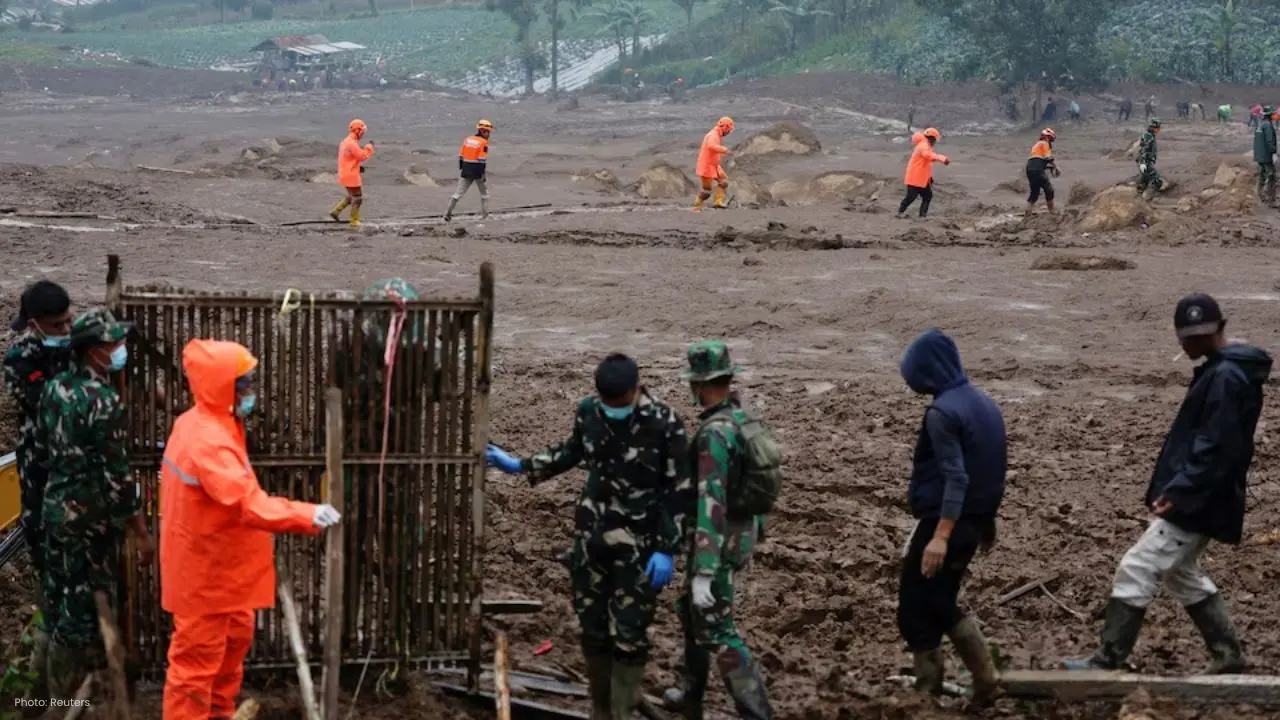 32 Missing in West Java as Search Efforts Strained by Heavy Rain
