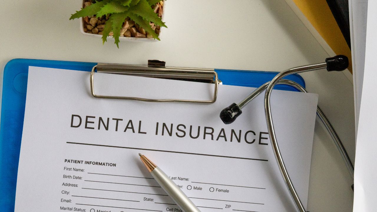 Calgary Dentist Alena Smadych Sentenced to Three Years for Insurance Fraud