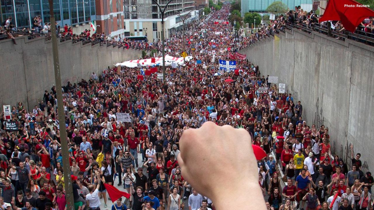 Pro-ICE Protest Draws Crowds in Downtown Montreal