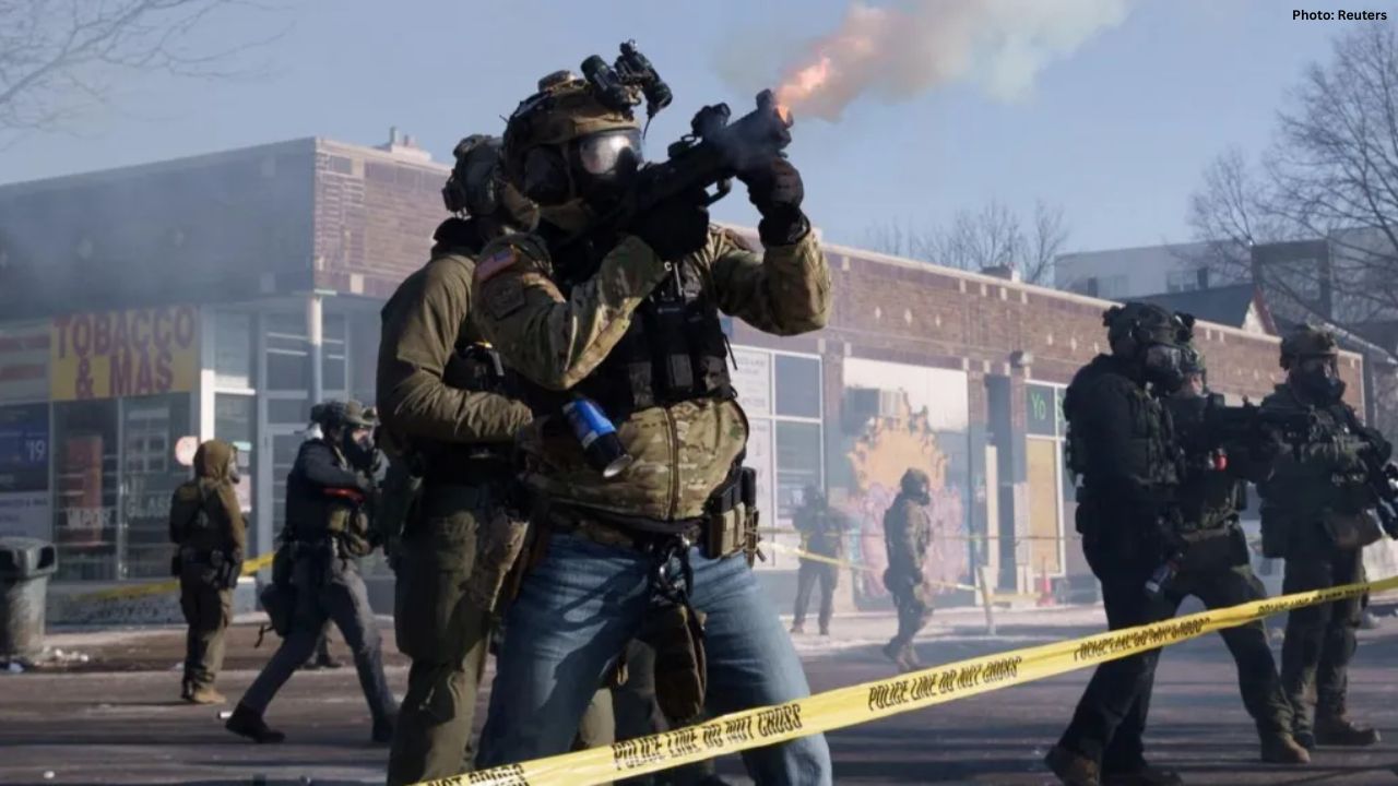 Thousands Rally in Toronto to Support Iran Protests and Pressure Governments