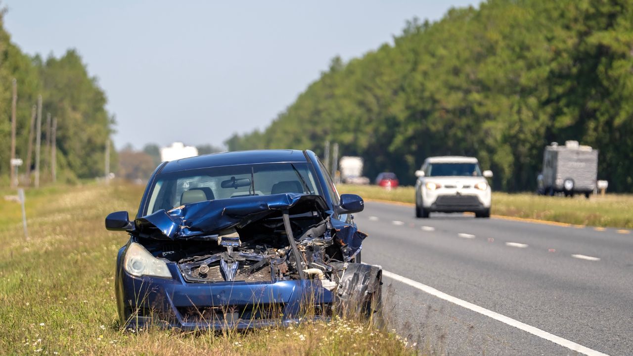 One Dead After Head-On Crash on Highway 11 in Northern Ontario